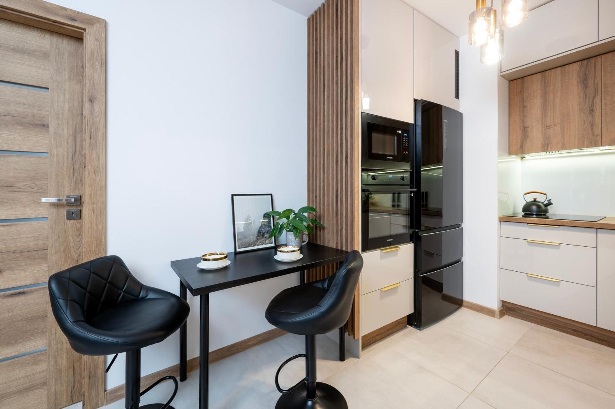 Manufaktura Residence - Apartamenty Prestiz Z Garazem Podziemnym I Dwoma Lazienkami Lódź Exterior foto